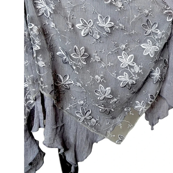 WILLOW AND JAYE Women's Embroidered Floral Mesh Crepe Cardigan Size Large Gray - Picture 7 of 16